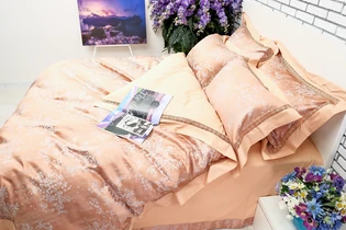 Розовый шелковый джаккард постельное белье от производителя в магазине LaScala.ua JP-55
